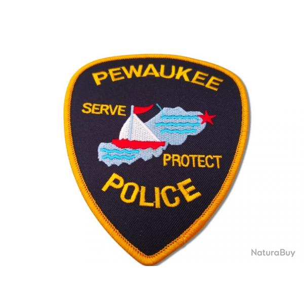 PEWAUKEE SERVE PROTECT POLICE 130 mm x 100 mm  A coudre ou  thermocoller