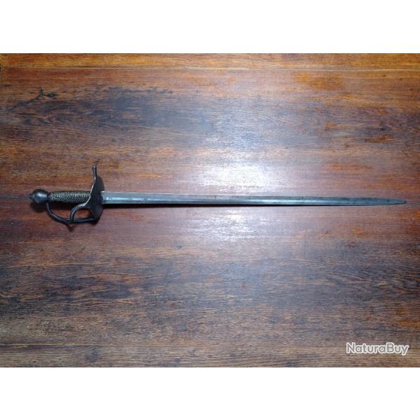 FORTE EPEE TYPE 1750 Wallonne - modle pour la marine ou l'infanterie - milieu du 17me sicle - BE