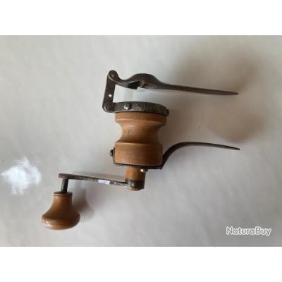 Chasse sertisseur en buis CAL.16 année 1890/1900 - Collection