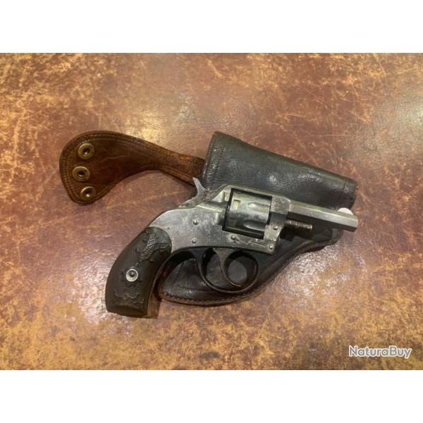 Revolver Harrington & Richardson Young America Double Action calibre 22