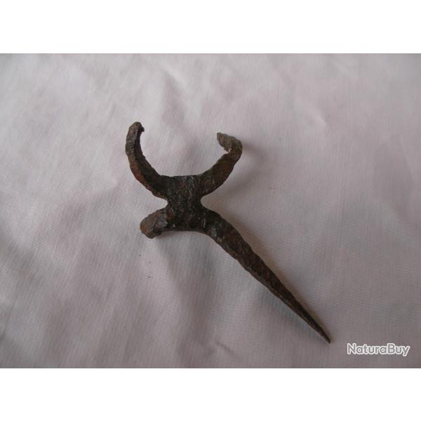 WW1 RESTE DE CHAUSSE-TRAP (CALTROPS) PIGES A CHEVAUX/PIEDS/PNEUS 100 % DE TERRAIN PETITE TAILLE