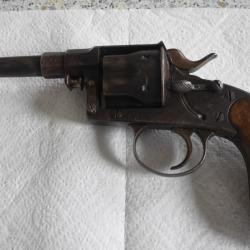 Reich revolver.