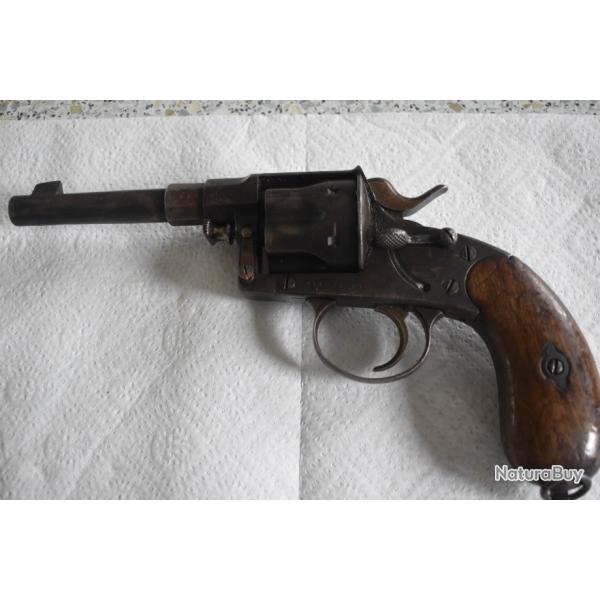 Reich revolver.