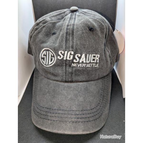 Casquette SIG SAUER ref : vintage