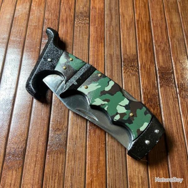 COUTEAU PLIANT TYPE POIGNARD DE COMBAT CAMOUFLAGE