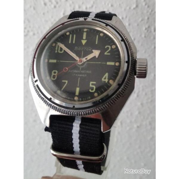 VOSTOK AMPHIBIA OCTOGONALE MONTRE MCANIQUE ANCIENNE 17 RUBIS CALIBRE 2409A URSS CHOSTOPOL 1970s