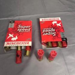 Vend 2 boîtes de 10 cartouches Winchester super speed magnum génération 2 plombs de 2 et 4