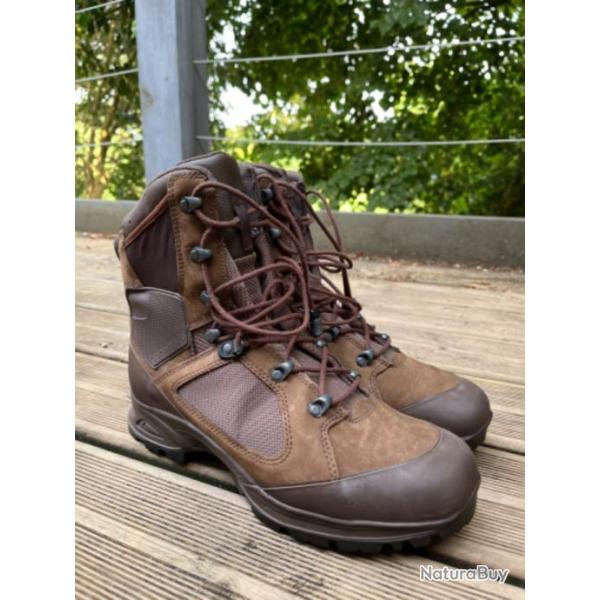 Chaussure de randonne militaire haix T45