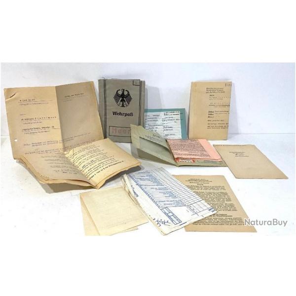 Papier Allemand post WW2 Wehrpass Heer avec Photo Tampons + Diffrent Document