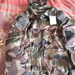 VESTE DE COMBAT NEUVE