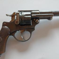 Très Beau revolver 1874 Civil Avec Coffret et son Etui Jambon