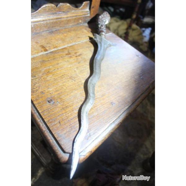 KERIS  de. MADURA ... poigne Jawa demam et lame ondul  de 8 luks