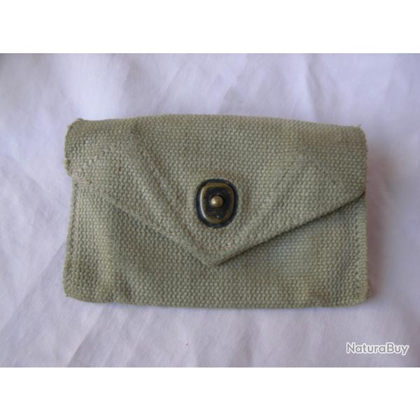 WW2 US POCHETTE EN TOILE POUR PANSEMENT MILITAIRE AMRICAINE M-24