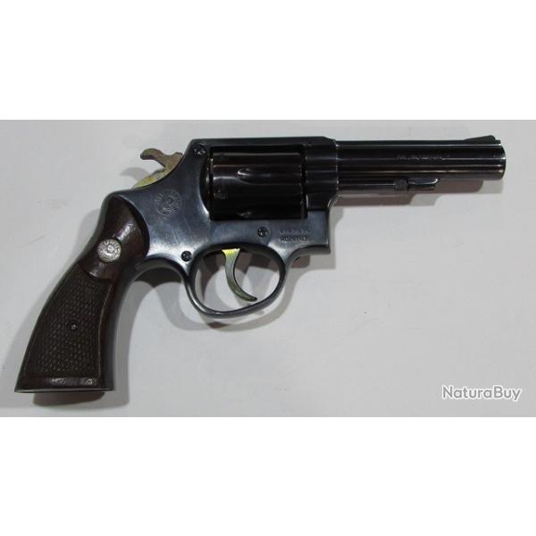 REVOLVER Taurus 82 calibre 38 special, canon 4 pouces tres bon etat