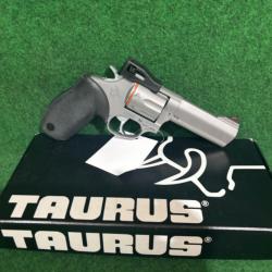 Revolver Taurus model tracker cal 357 mag