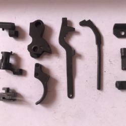 Lot de pieces détachées de pistolet CZ 50