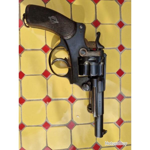 Revolver franais model 1874