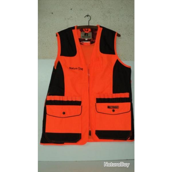 Gilet de chasse NEUF : marque PERCUSSION, couleur orange fluo. Taille M