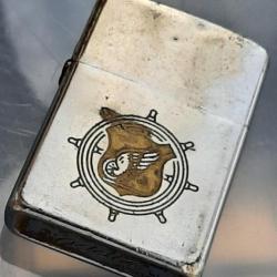 Zippo US américain Guerre du Vietnam. Gardes côtes. Bons marquages. Authentique et d'origine.