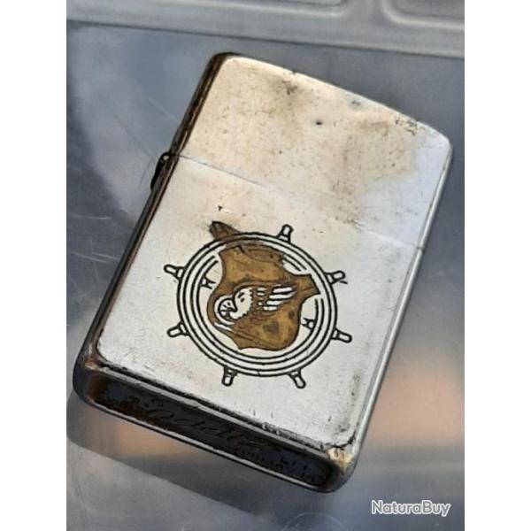 Zippo US amricain Guerre du Vietnam. Gardes ctes. Bons marquages. Authentique et d'origine.