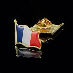 Pins en forme de drapeau aux couleurs du drapeau français