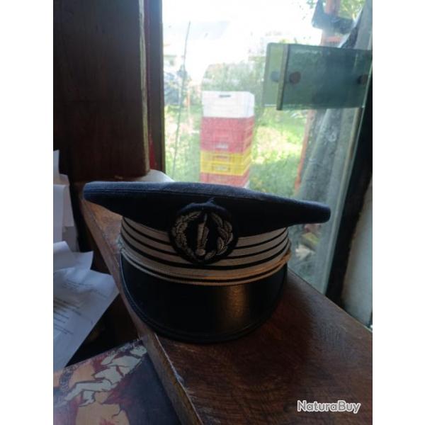 Casquette d officier de police