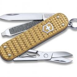 BEL1102 COUTEAU SUISSE VICTORINOX CLASSIC SD PRECIOUS ALOX BRASS GOLD 5 FONCTIONS NEUF