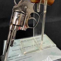 smith and wesson ladysmith 22 lr  3 mdl   proche du NEUF