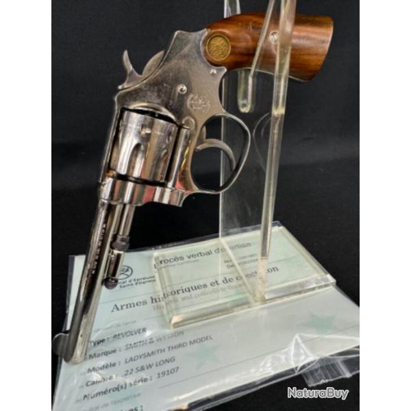 smith and wesson ladysmith 22 lr  3 mdl   proche du NEUF