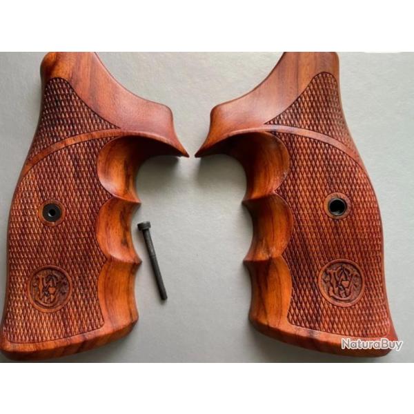 grips crosse bois pour smith wesson carcasse K/L square butt bois stries