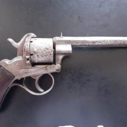 Revolver type montenegrin système lefaucheux belle pièce  de fouilleDétente et chien fonctionnent