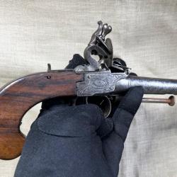 Beau pistolet à silex de voyage - Fin XVIII ième siècle - TB état