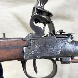 Beau pistolet à silex de voyage - Fin XVIII ième siècle - TB état