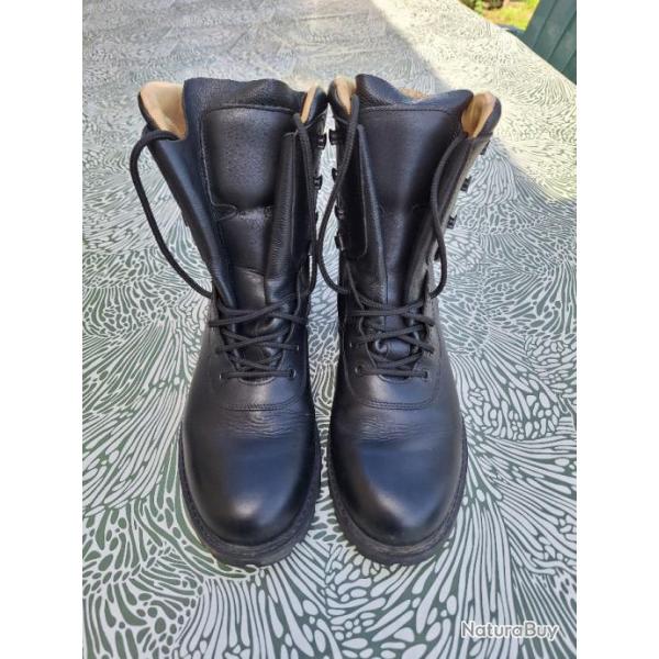 CHAUSSURES COMMANDO DE LA POLICE NATIONALE