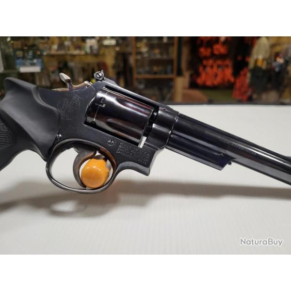 S&W revolver model 19