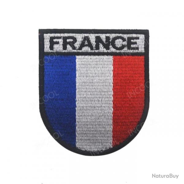 Patch cusson drapeau Franais 6,5 x 7,5 cm