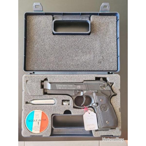 PISTOLET BERETTA 92fs CO2 AVEC MALLETTE ET ACCESSOIRES ETAT NEUF