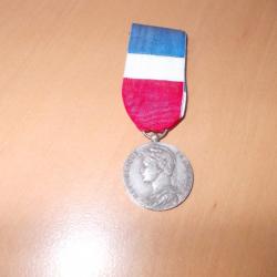 MEDAILLE DU TRAVAIL