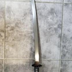 Puissant katana japonais, acier trié, incassable, tranchant hors paire