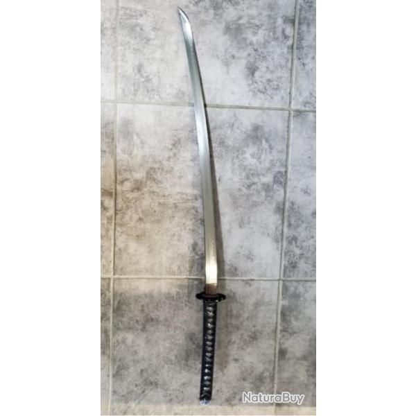 Puissant katana japonais, acier tri, incassable, tranchant hors paire