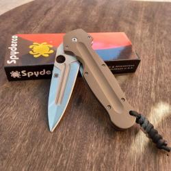 Couteau Pliant Type Spyderco CPM S30V