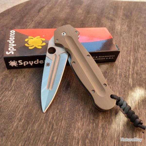 Couteau Pliant Type Spyderco CPM S30V