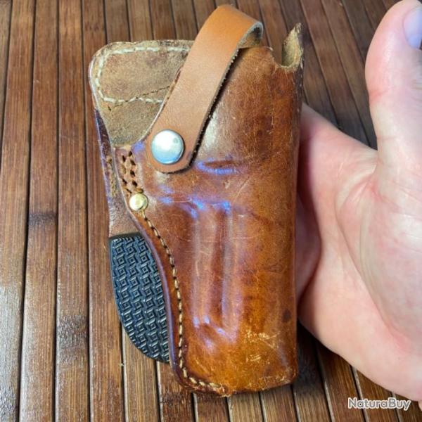 HOLSTER CUIR POUR REVOLVER