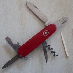 couteau  victorinox 1