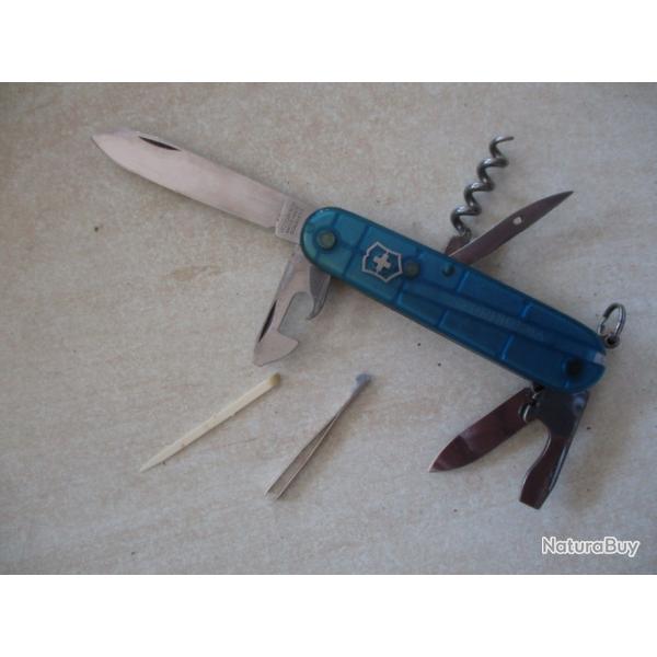 couteau  victorinox 4