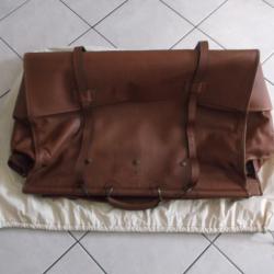 VENDS un magnifique sac/chasse .Grande taille ALEXANDRE MAREUIL .