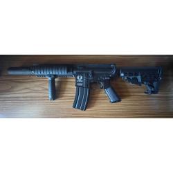 Répliques Airsoft  Fusils d'assaut Marque : Spartan Type de fonctionnement : AEG Vendue en état !