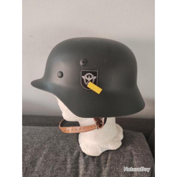 CASQUE ALLEMAND M-35 FELDGENDARMERIE