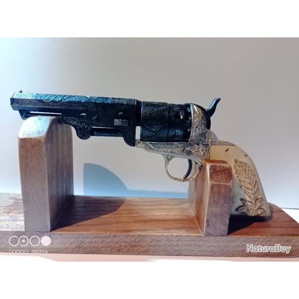 colt 1851 Navy Sheriff