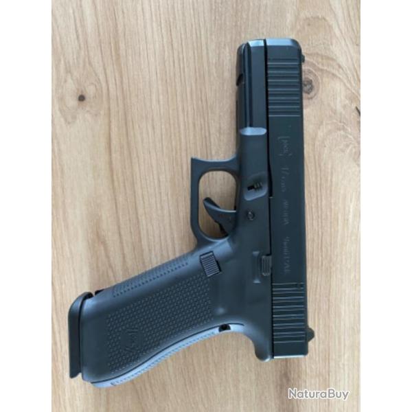 Glock 17 gen 5 9mm pak